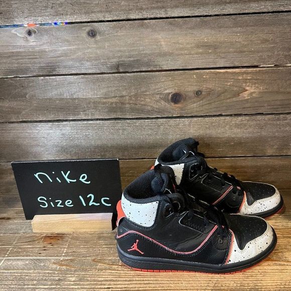 Kids Nike Air Jordan 1 Flight 2 Black Infared Basketball Shoes Sneakers Size 12C - Picture 1 of 6